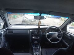 Седан Toyota Corona 1995 года, 250000 рублей, Омск