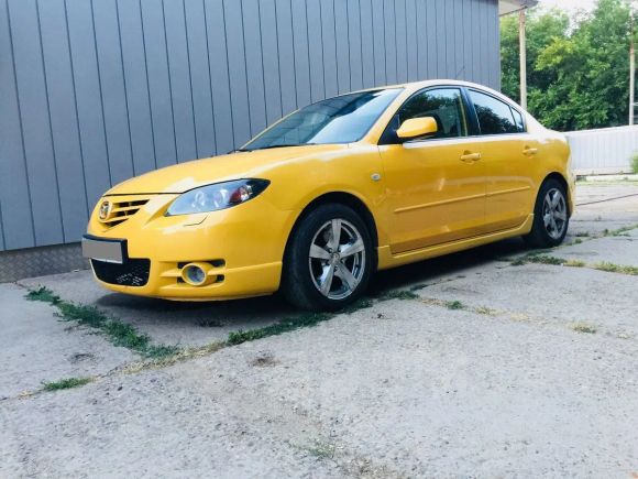  Mazda Mazda3 2005 , 275000 , 