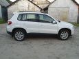 SUV   Volkswagen Tiguan 2010 , 680000 , 