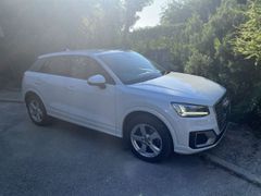 SUV или внедорожник Audi Q2 2017 года, 1845000 рублей, Севастополь