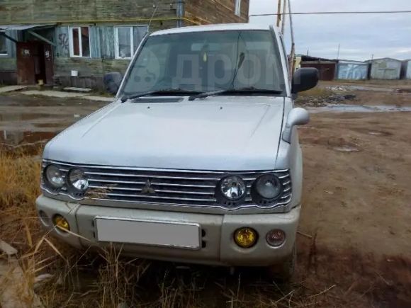 SUV   Mitsubishi Pajero Mini 2001 , 90000 , 