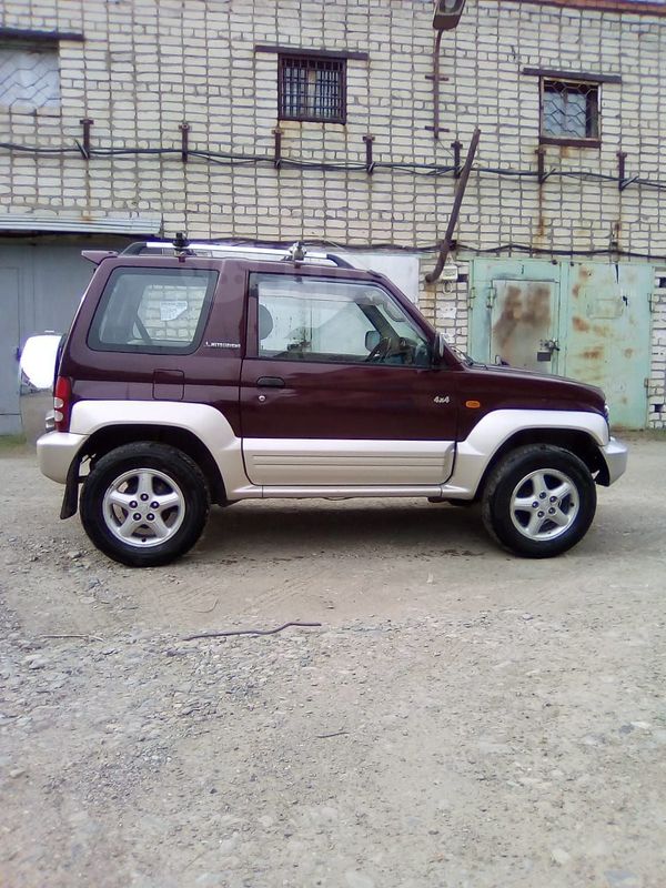  3  Mitsubishi Pajero Junior 1996 , 230000 , --