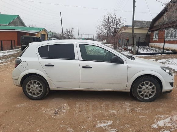  Opel Astra 2013 , 575000 ,  