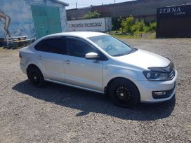  Volkswagen Polo 2017 , 700000 , --