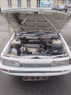 Седан Toyota Vista 1988 года, 95000 рублей, Ангарск
