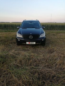 SUV   Mercedes-Benz M-Class 2005 , 700000 , 