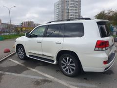 SUV или внедорожник Toyota Land Cruiser 2016 года, 6900000 рублей, Екатеринбург
