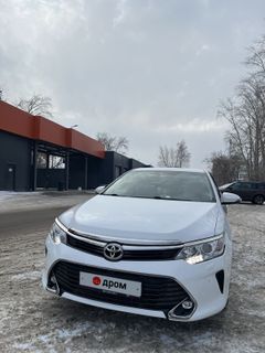 Седан Toyota Camry 2017 года, 2730000 рублей, Челябинск