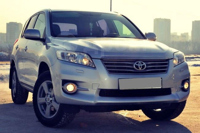 SUV   Toyota RAV4 2010 , 950000 , 