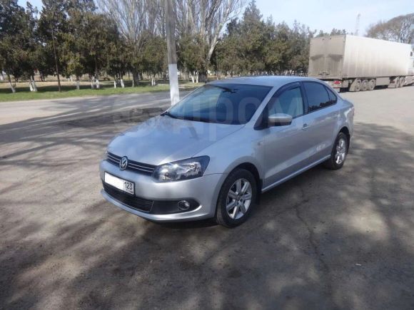  Volkswagen Polo 2012 , 500000 , 