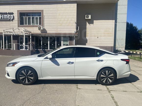  Nissan Altima 2019 , 2300000 , 