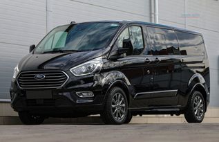Минивэн или однообъемник Ford Tourneo Custom 2021 года, 4690000 рублей, Краснодар