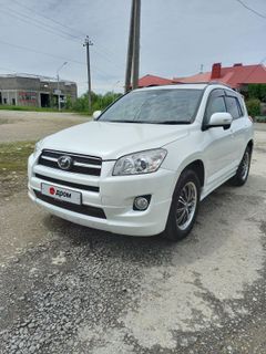 SUV или внедорожник Toyota RAV4 2014 года, 2300000 рублей, Апшеронск