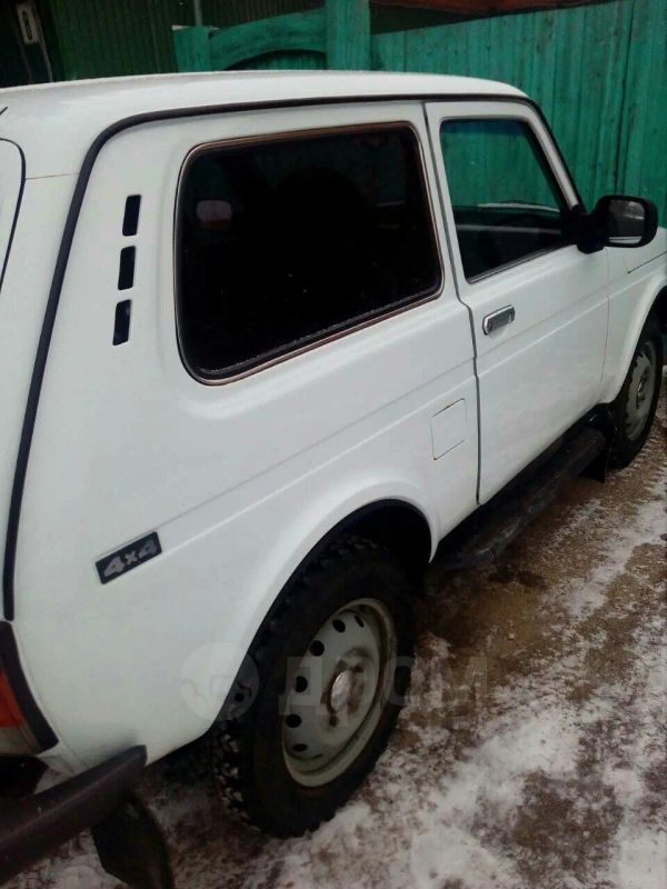 SUV    4x4 2121  2007 , 160000 , 