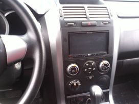 SUV   Suzuki Grand Vitara 2006 , 695000 , -