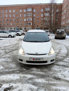 Минивэн или однообъемник Toyota Wish 2003 года, 780000 рублей, Омск