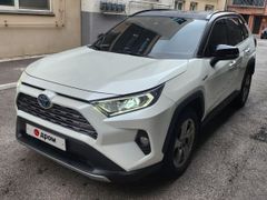 SUV или внедорожник Toyota RAV4 2019 года, 4000000 рублей, Новосибирск