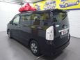    Toyota Voxy 2013 , 950000 , 