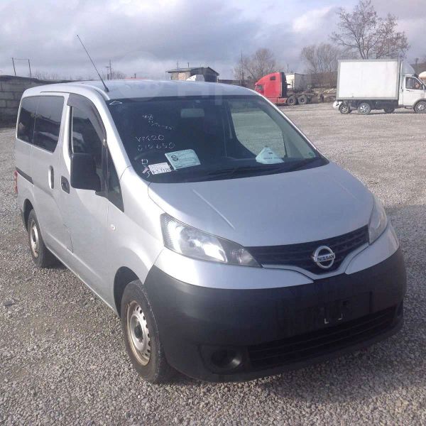    Nissan NV200 2010 , 577000 , 