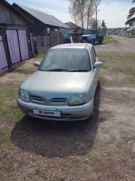  Nissan March 2001 , 230000 , 