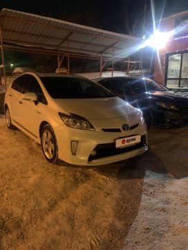 Лифтбек Toyota Prius 2015 года, 1400000 рублей, Новосибирск