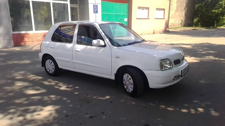  Nissan March 2001 , 130000 , 