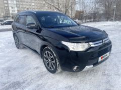 SUV или внедорожник Mitsubishi Outlander 2014 года, 1800000 рублей, Новокузнецк