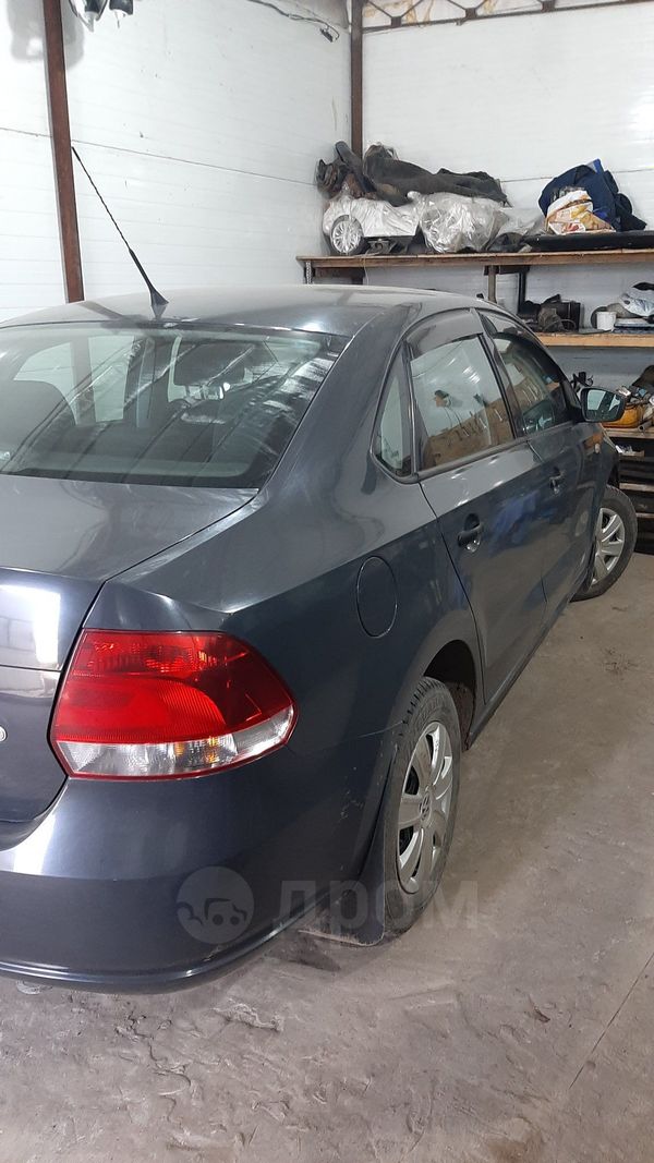  Volkswagen Polo 2012 , 620000 , 