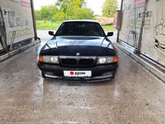 Седан BMW 7-Series 1996 года, 550000 рублей, Гусев