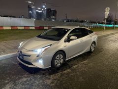 Лифтбек Toyota Prius 2017 года, 1850000 рублей, Москва