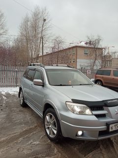SUV или внедорожник Mitsubishi Outlander 2006 года, 815000 рублей, Новый Уренгой