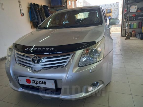  Toyota Avensis 2009 , 900000 , 