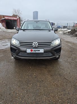 SUV   Volkswagen Touareg 2016 , 3500000 , 