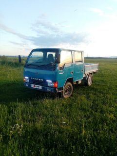 Бортовой грузовик Mitsubishi Canter 1988 года, 400000 рублей, Шарыпово