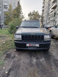 SUV или внедорожник Jeep Grand Cherokee 1993 года, 250000 рублей, Новосибирск