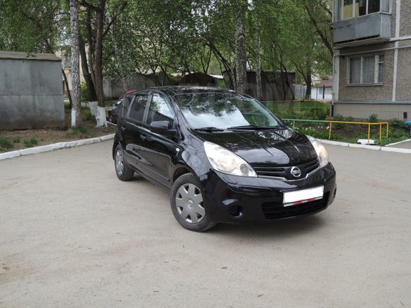  Nissan Note 2011 , 369000 , 