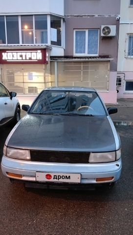 Седан Nissan Maxima 1992 года, 215000 рублей, Краснодар