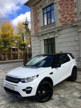SUV   Land Rover Discovery Sport 2017 , 2300000 , --