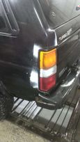 SUV   Nissan Terrano 1992 , 80000 ,  