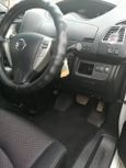    Nissan Serena 2011 , 900000 , 