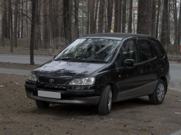    Toyota Corolla Spacio 1999 , 255000 , 