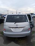    Toyota Isis 2013 , 1185000 , 