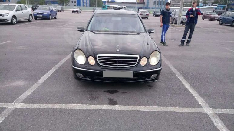  Mercedes-Benz E-Class 2004 , 550000 , 