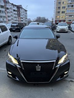 Седан Toyota Crown 2016 года, 2490000 рублей, Владивосток