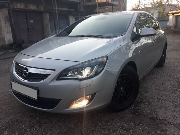  Opel Astra 2010 , 450000 , 