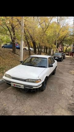 Седан Toyota Carina 1990 года, 120000 рублей, Облучье