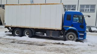 Изотермический фургон Ford Cargo 2008 года, 2000000 рублей, Екатеринбург