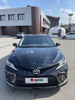 Седан Toyota Camry 2021 года, 3300000 рублей, Барнаул
