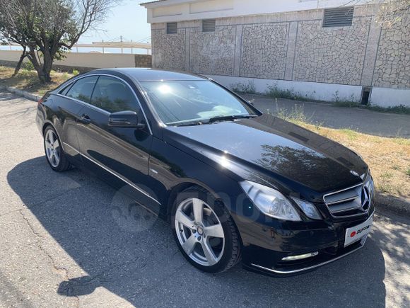  Mercedes-Benz E-Class 2011 , 860000 , 