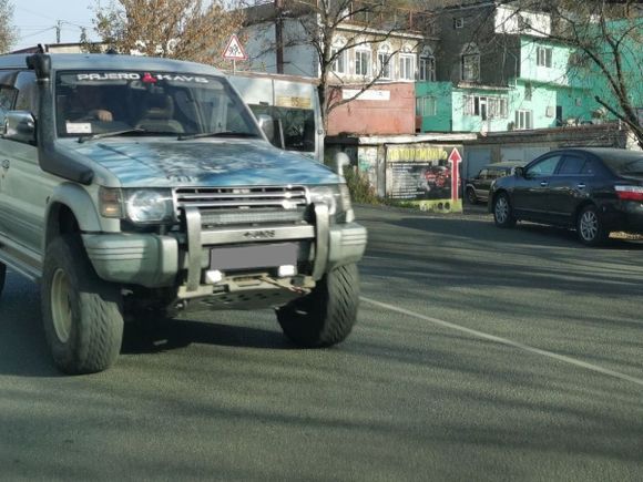 SUV   Mitsubishi Pajero 1995 , 400000 , 